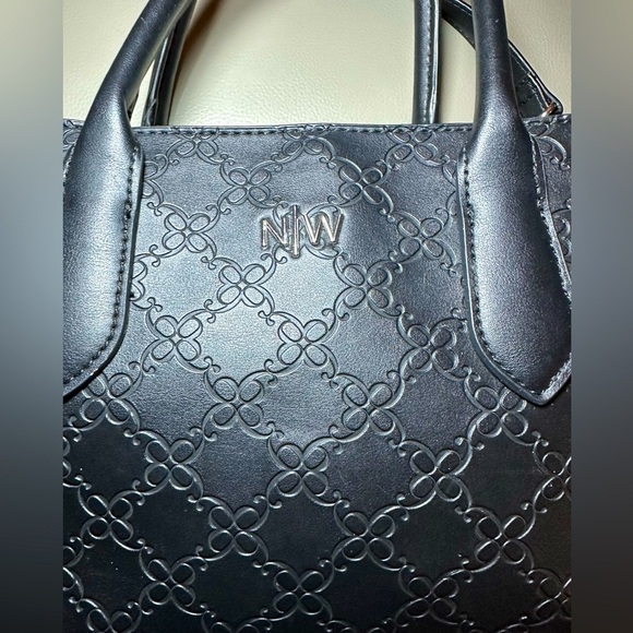 Nine West Women's Signature Handbag - NWOT Condition - Black/Silver - Picture 2 of 11
